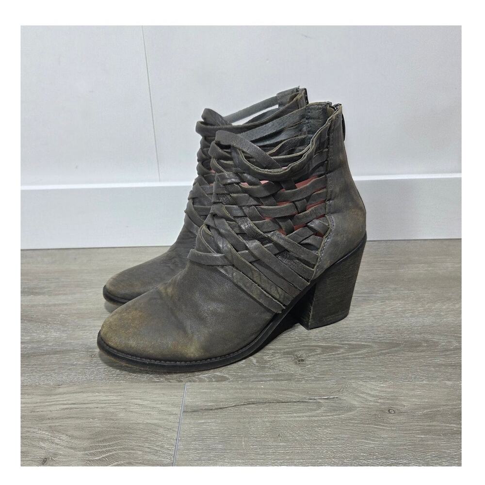 Free People Carrera Gray/Brown Distressed Leather Strappy Ankle Boot 10 Boho